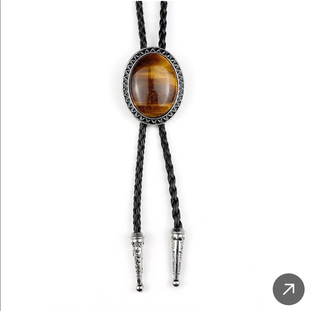 Bolo tie